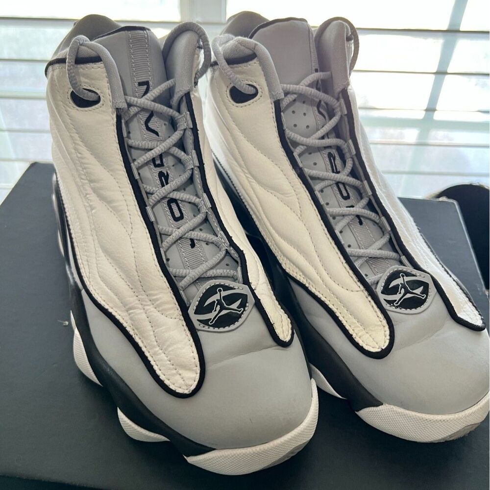 Air Jordan Pro Strong BG Basketball Shoes Youth 6.5Y Wolf Grey Black White